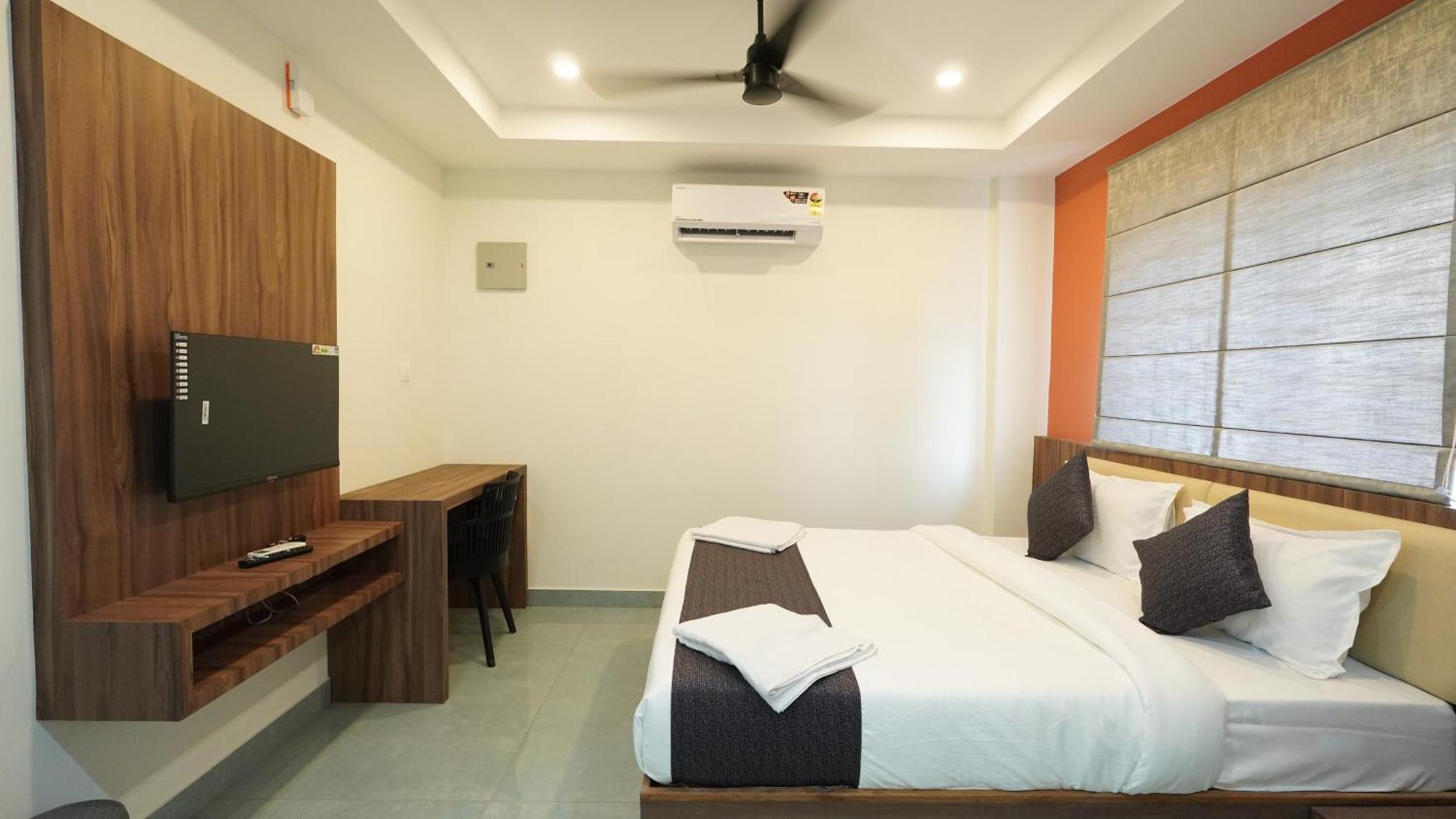 Hotel Hive Inn - Kozhikode Exteriör bild