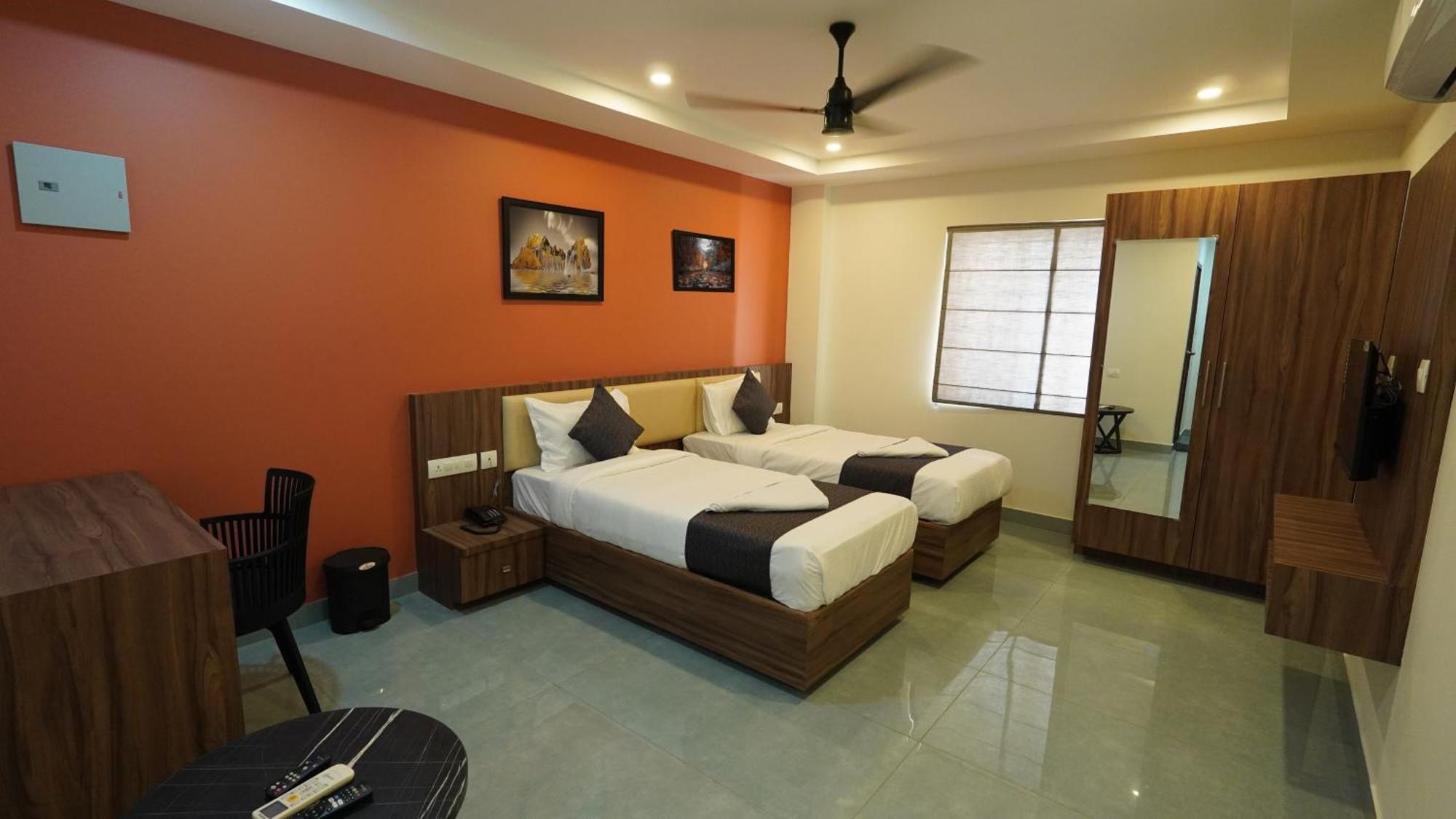 Hotel Hive Inn - Kozhikode Exteriör bild