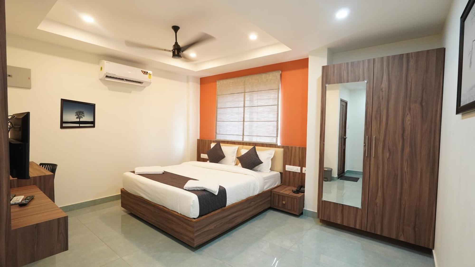 Hotel Hive Inn - Kozhikode Exteriör bild